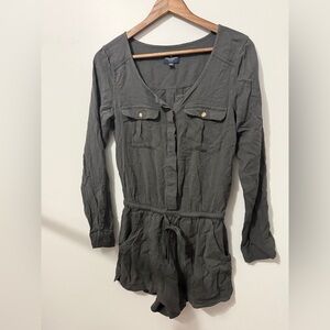 AMERICAN EAGLE OUTFITTERS | Long Sleeve Romper XS